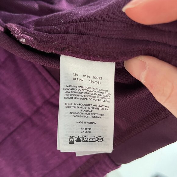 Columbia insulated Vest - Picture 3 of 4